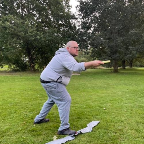 Træne discgolfteknik i Skibbild